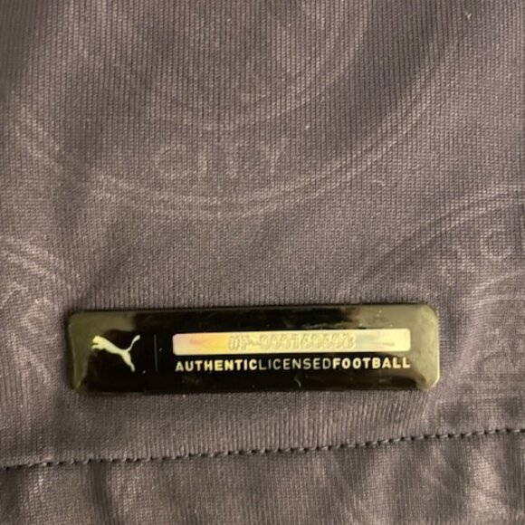 Puma Men's 21/22 Manchester City 3rd Jersey Rare - XL - Picture 3 of 10